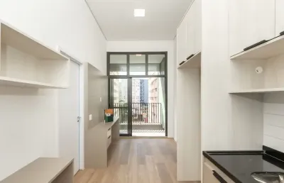 Studio no brooklin com arquitetura contemporânea, varanda espaçosa e localização privilegiada