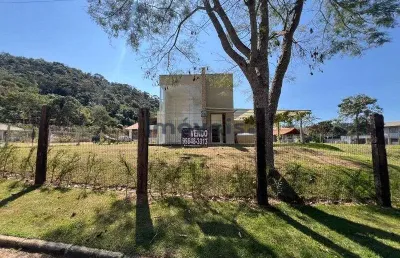 Casa com 3 quartos à venda na Av. Thiago De Aquino Ramos, Salvaterra, Juiz de Fora