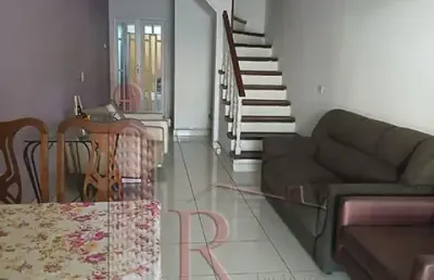 Casa com 1 quarto para alugar na Rua Doutor Sérgio Ruiz de Albuquerque, Rio Pequeno, São Paulo