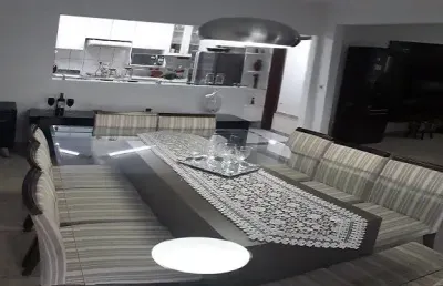 Casa com 3 quartos à venda na Rua Quinze de Novembro, Calmon Viana, Poá