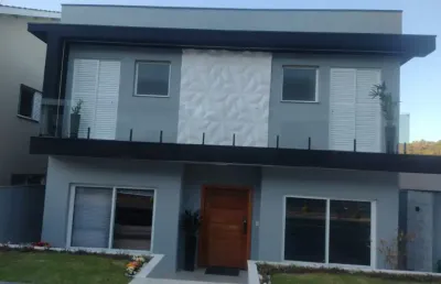 Casa sobrado condomínio aruá alto padrão mogi das cruzes