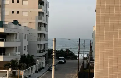 Vista mar e à apenas 80 metros da praia! apartamento 2 quartos sendo 1 suíte com sacada gourmet