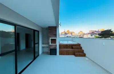 Apartamento 2 quartos sendo 2 suítes na praia de palmas, com 120 m2 e jacuzzi!