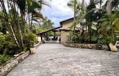 Casa à venda no bairro condomínio sitio são pedro - guarujá/sp