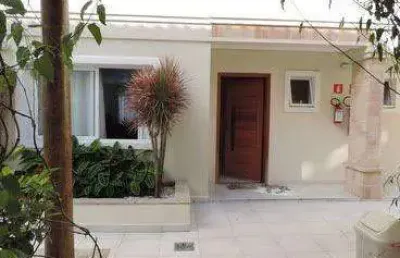 Casa em condomínio fechado com 4 quartos à venda na Enseada, Guarujá 