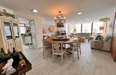 Apartamento à venda no bairro enseada em guarujá/sp