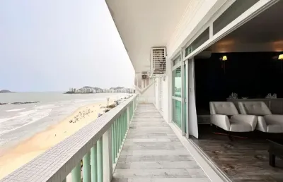 Apartamento de alto padrão frente mar na praia das pitangueiras guarujá sp.