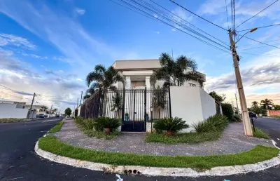 Luxo e conforto no brisas – sobrado mobiliado com área gourmet e energia solar