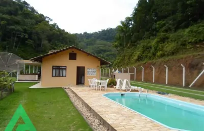 Chácara / sítio com 4 quartos à venda no belchior alto, gaspar , 146 m2 por r$ 1.750.000