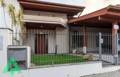 Casa com 4 quartos à venda na escola agrícola, blumenau , 189 m2 por r$ 700.000