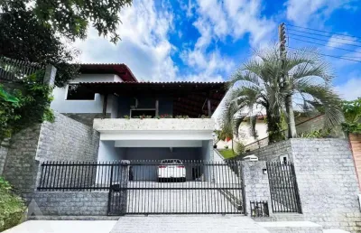 Casa com 3 quartos à venda na escola agrícola, blumenau , 239 m2 por r$ 1.100.000