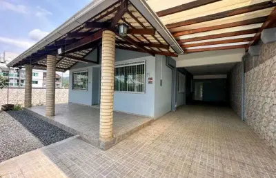 Casa com 5 quartos à venda em água verde, blumenau , 232 m2 por r$ 740.000