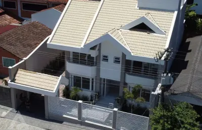 Casa com 3 quartos à venda na escola agrícola, blumenau , 350 m2 por r$ 2.980.000