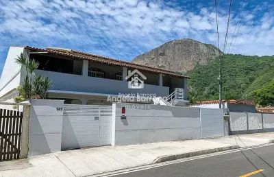 Casa com 6 quartos à venda em itaipuaçú, maricá , 200 m2 por r$ 680.000