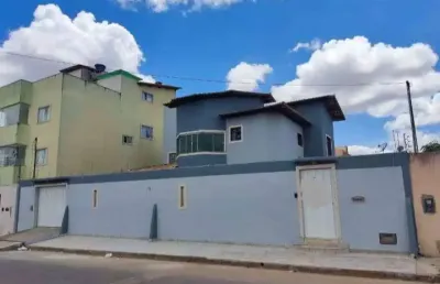 Casa com 4 quartos à venda na Rua José Firmo Dias, 41, Felícia, Vitória da Conquista