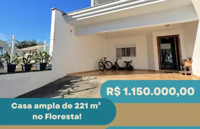 Casa moderna no bairro floresta – próxima ao restaurante virado no alho!