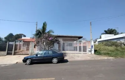 Casa com 3 quartos à venda no Centro, Araçoiaba da Serra 