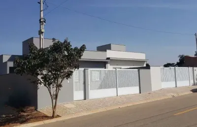 Casa com 3 quartos à venda na Rua Helenice De Albuquerque Maiolo, 189, Portal Araçoiba, Araçoiaba da Serra