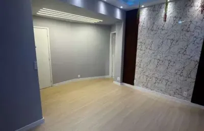 Apartamento à venda no coração do flamengo, rio de janeiro - 2 quartos, 1 sala, 2 banheiros, 1 vaga de garagem, 70m² de área.