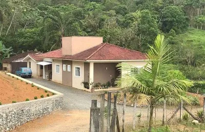 Chácara / sítio com 2 quartos à venda na estrada do salto ii, 7007, vila nova, joinville, 114 m2 por r$ 2.700.000