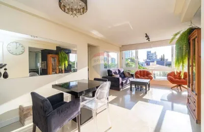 Apartamento à venda no bairro menino deus — 80m², 3 dormitórios e vista para as copas das árvores!