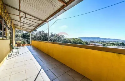 Casa com 2 quartos à venda na Rua Dolores Duran, 2474, Agronomia, Porto Alegre