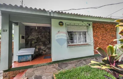 Casa em condomínio fechado com 3 quartos à venda na Acesso das Tulipas, 87, Santa Tereza, Porto Alegre