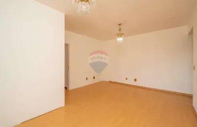 Apartamento com 3 dormitórios, suíte, sacada com churrasqueira e vista, 100m² privativos no menino deus, 1 vaga e infraestrutura : r$ 820.000,00
