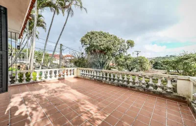 Casa com 3 quartos à venda na Rua Oscar Tollens, 170, Santa Tereza, Porto Alegre