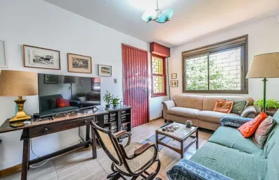 A casa dos sonhos para duas famílias em santa tereza, porto alegre!