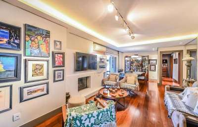 Cobertura estilo casa,  totalmente reformada, 4 d sendo 2 suites - bairro cristal
