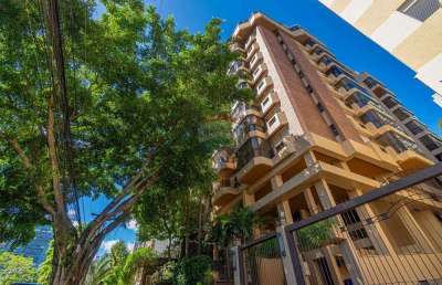 Baixou 82.000 reais!  apartamento semimobiliado no mont'serrat - 2 dormitórios, 2 suítes, 2 vagas e infra completa