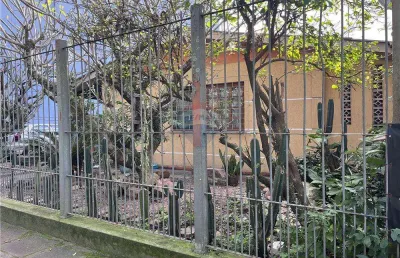 Casa com 2 quartos à venda na Rua Bagdá, 66, Sarandi, Porto Alegre