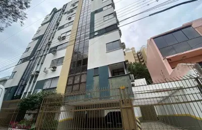 Apartamento com 4 quartos para alugar no Centro, Santa Maria 