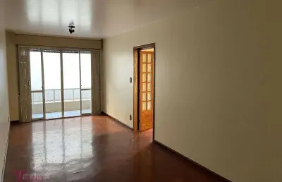 Apartamento com 2 quartos para alugar no Centro, Santa Maria 