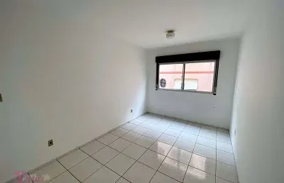 Apartamento com 1 quarto para alugar no Centro, Santa Maria 