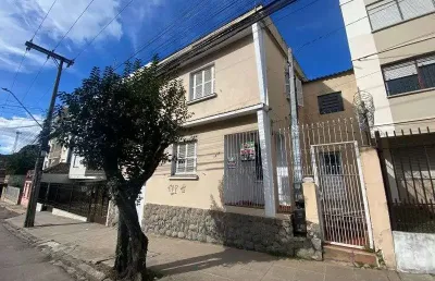 Casa com 7 quartos à venda no Passo D'Areia, Santa Maria 