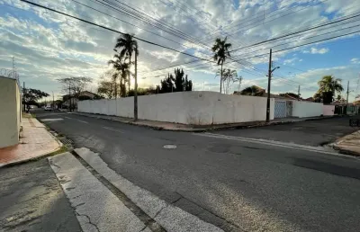 Casa com 4 quartos à venda na Rua Pirizal, Monte Carlo, Campo Grande