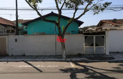 Casa c/ 2 dormitórios e 1 suíte p/ alugar no boqueirão em praia grande-sp