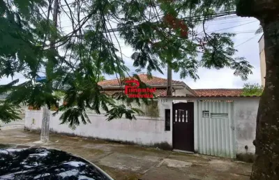 Casa 1 dormitório, cozinha e banheiro c/ área de serviço conjugada, sem mobília, para alugar no tudo