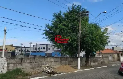 Terreno contendo 3 lotes medindo 10x50 cada, disponível para locação no bairro guilhermina na cidade