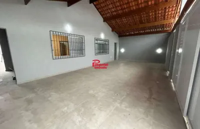 Casa isolada  c/4 dormitórios 1 suíte para venda na vila tupi praia grande-sp