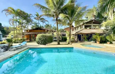Fazendinha - térrea! porteira fechada, 3 suítes, piscina, quiosque gourmet!