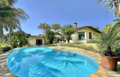 Cond. vila velha - rústica, térrea em 4 lotes, 5 dormitórios / 3 suítes, piscina!