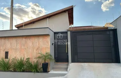 Casa com 2 quartos à venda na rua josé mário barros milano, 75, nias vereador antonio carlos guarnieri, mogi mirim, 138 m2 por r$ 350.000