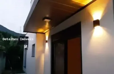 Casa com 3 quartos à venda na praia da olaria, são sebastião , 400 m2 por r$ 1.750.000