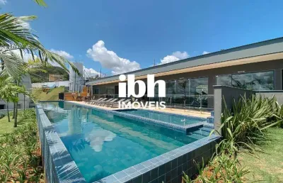 Apartamento à venda em condomínio fechado com 80,07m², 2 quartos, 1 suíte, 2 vagas de garagem!!!