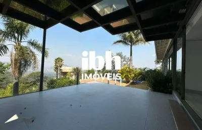 Excelente casa linear para locação em condomínio fechado