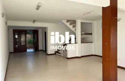 Casa com 3 quartos para alugar na Rua Severino Melo Jardim, Belvedere, Belo Horizonte