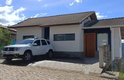 Casa linear com 4 quartos em albuquerque, condomínio vale do sol, teresópolis rj